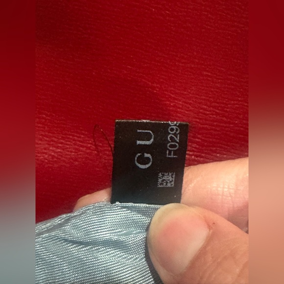 Gucci
Double G Torchon Marmont Scarf Ring Bag - Picture 16 of 16